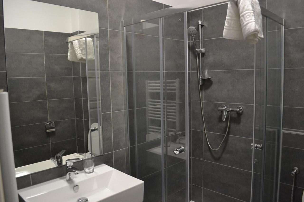 Fonix Design Rooms Debrecen Bagian luar foto