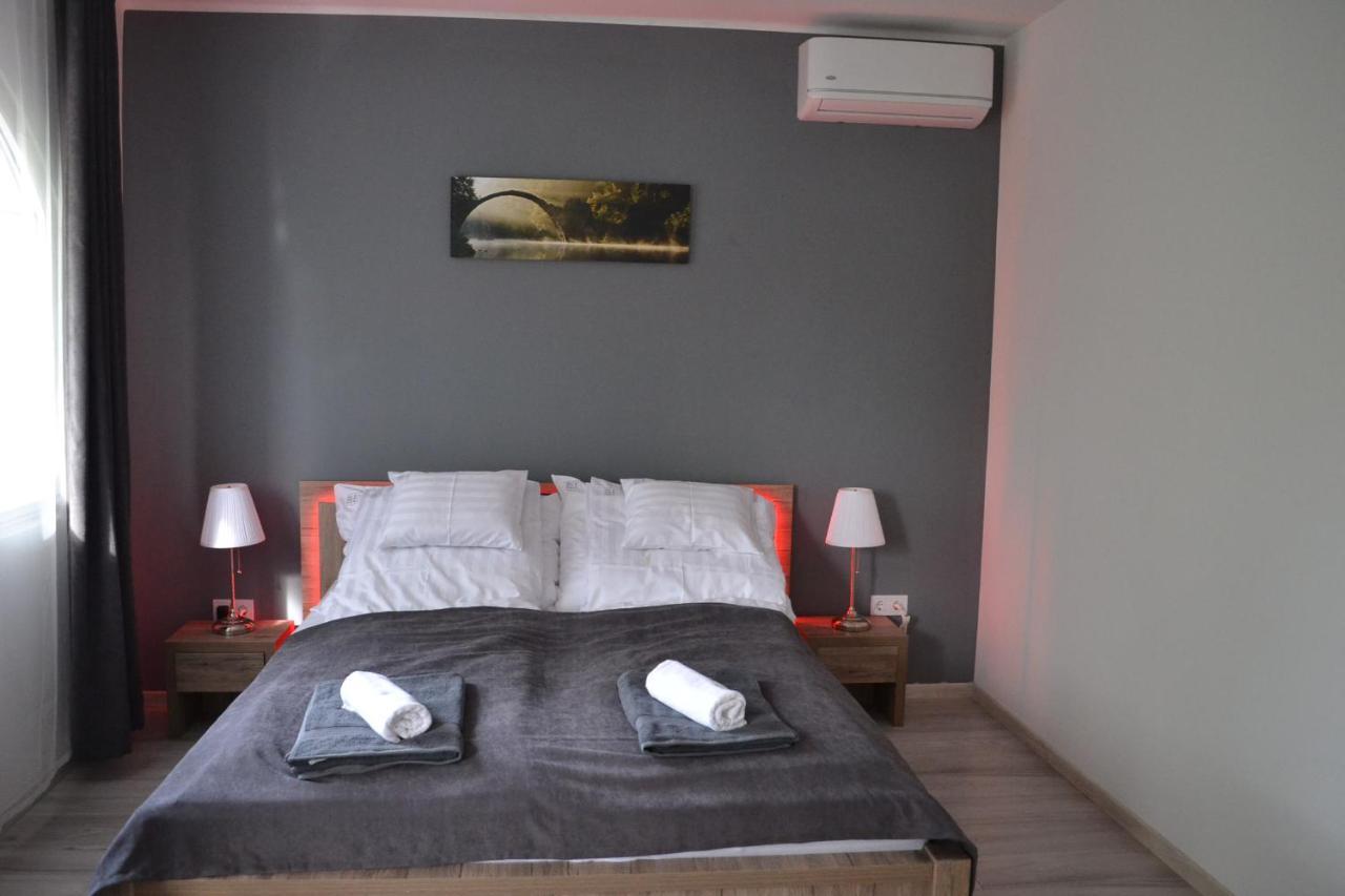 Fonix Design Rooms Debrecen Bagian luar foto