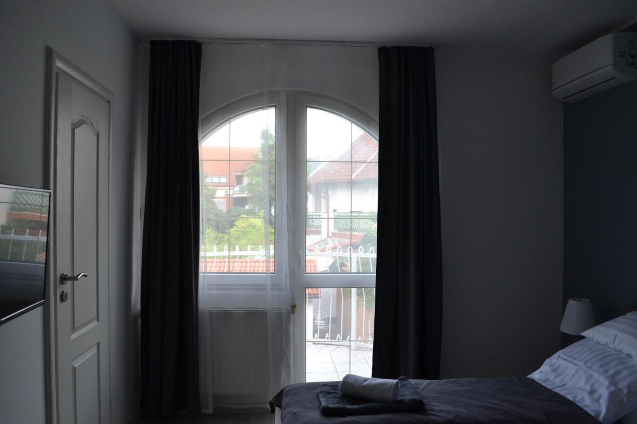 Fonix Design Rooms Debrecen Bagian luar foto
