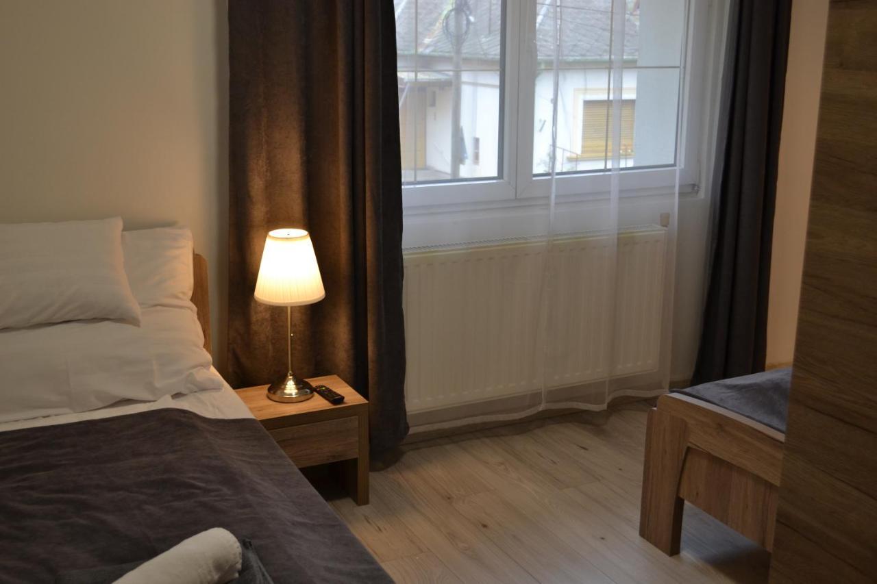 Fonix Design Rooms Debrecen Bagian luar foto